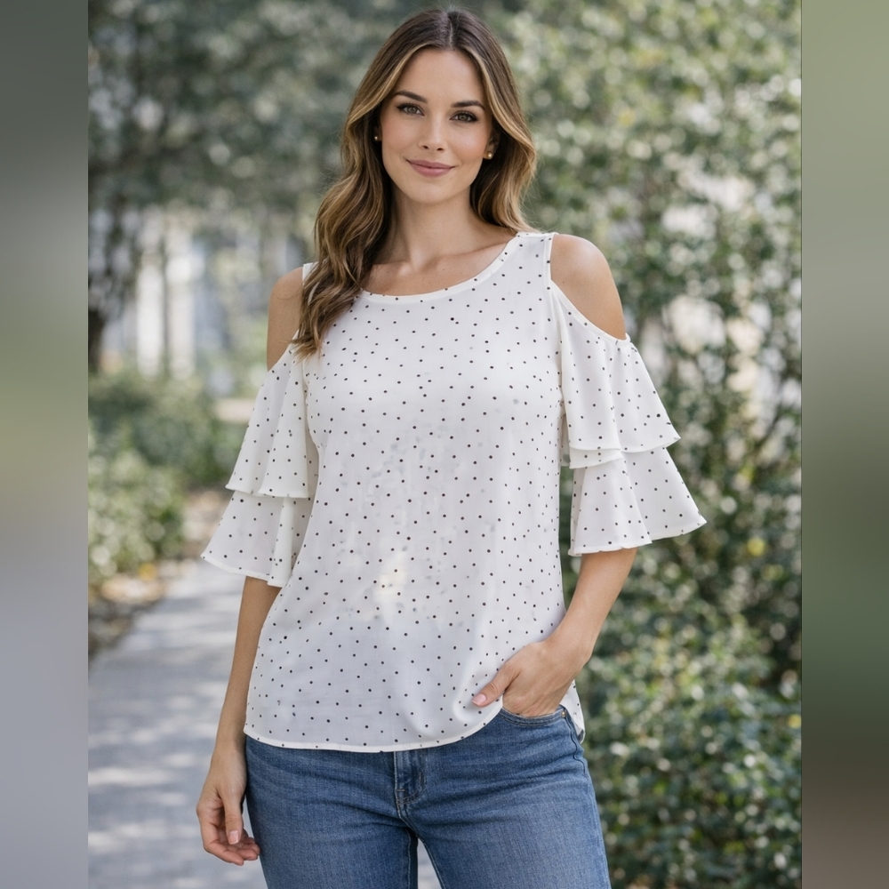 Wild Fable Polka Dot Flutter Sleeve Top White Black Size M